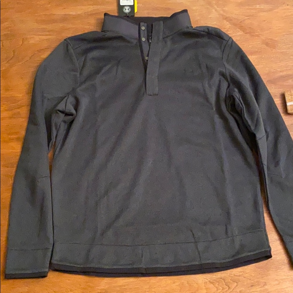 UA Pullover
